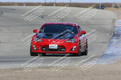 media/Nov-16-2024-CalClub SCCA (Sat) [[641f3b2761]]/Group 1/Race (Outside Grapevine)/